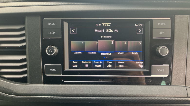 Volkswagen Transporter T32 Swb Diesel 2.0 TDI 110 Highline Kombi Van